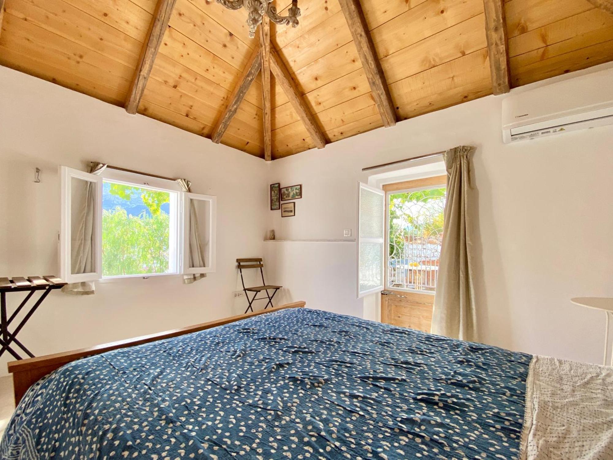 Stylish Vathy Studio With Sea View Exteriér fotografie